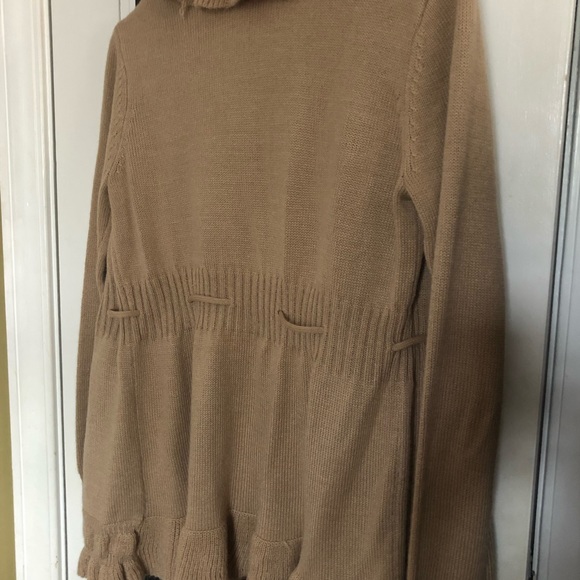 Elle Ruffled Cardigan - Picture 10 of 10